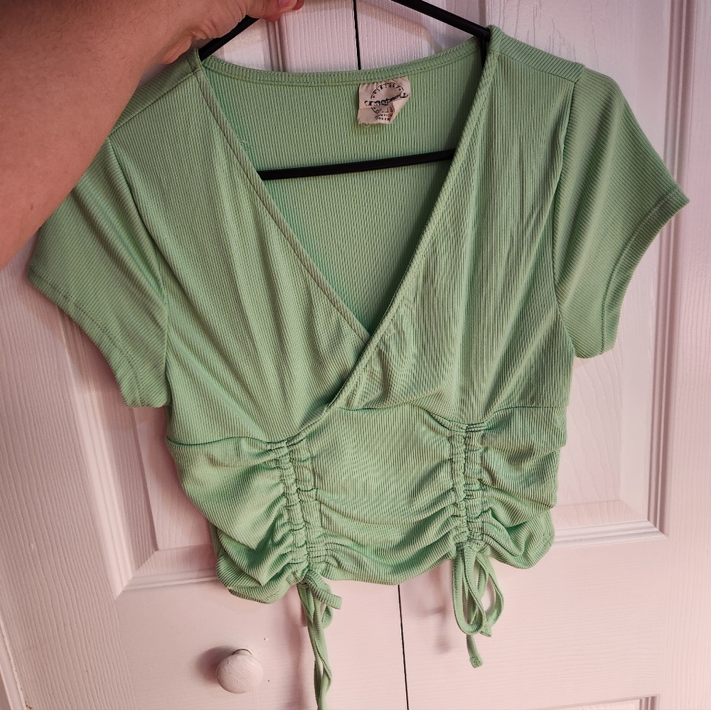 Light Green Ruched Crop Top Medium